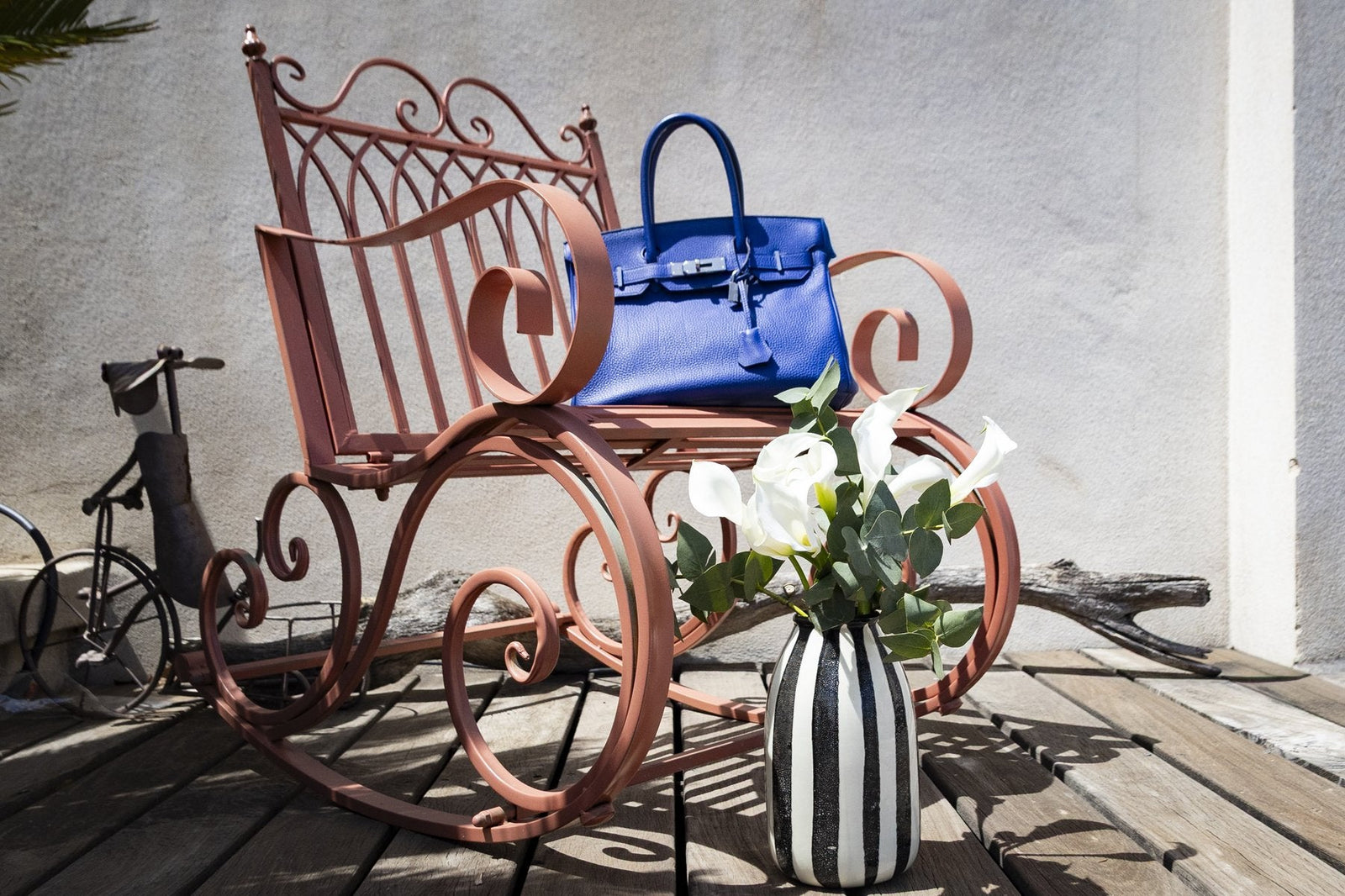 Comment entretenir et nettoyer son sac en cuir de luxe à la maison ?